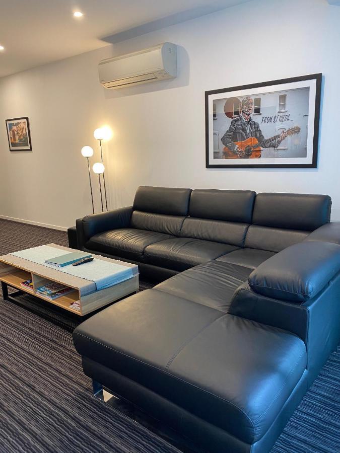 Modern Quiet 1 & 2 Bed Apt Opposite Albert Park Μελβούρνη Εξωτερικό φωτογραφία